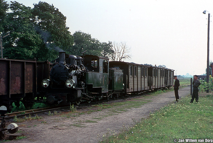1975